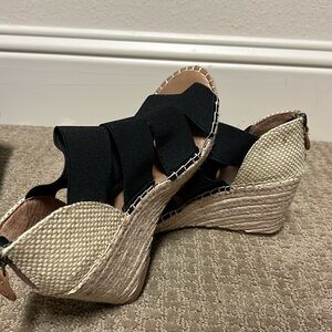 Kenneth Cole Gentle Soles sandal